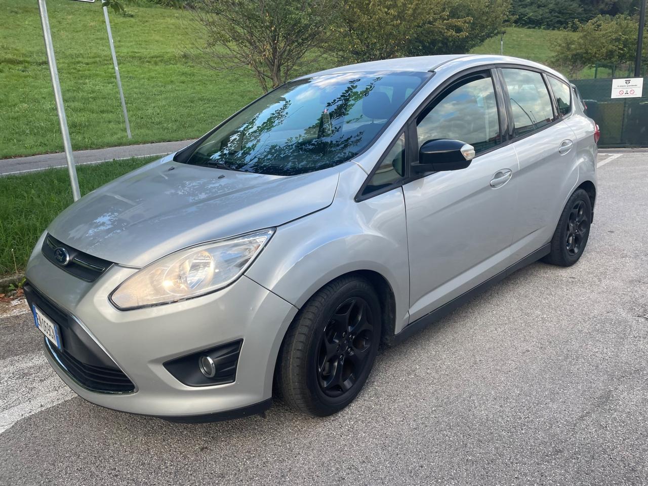 Ford C-Max 1.6 TDCi anno 2012 pronta al uso