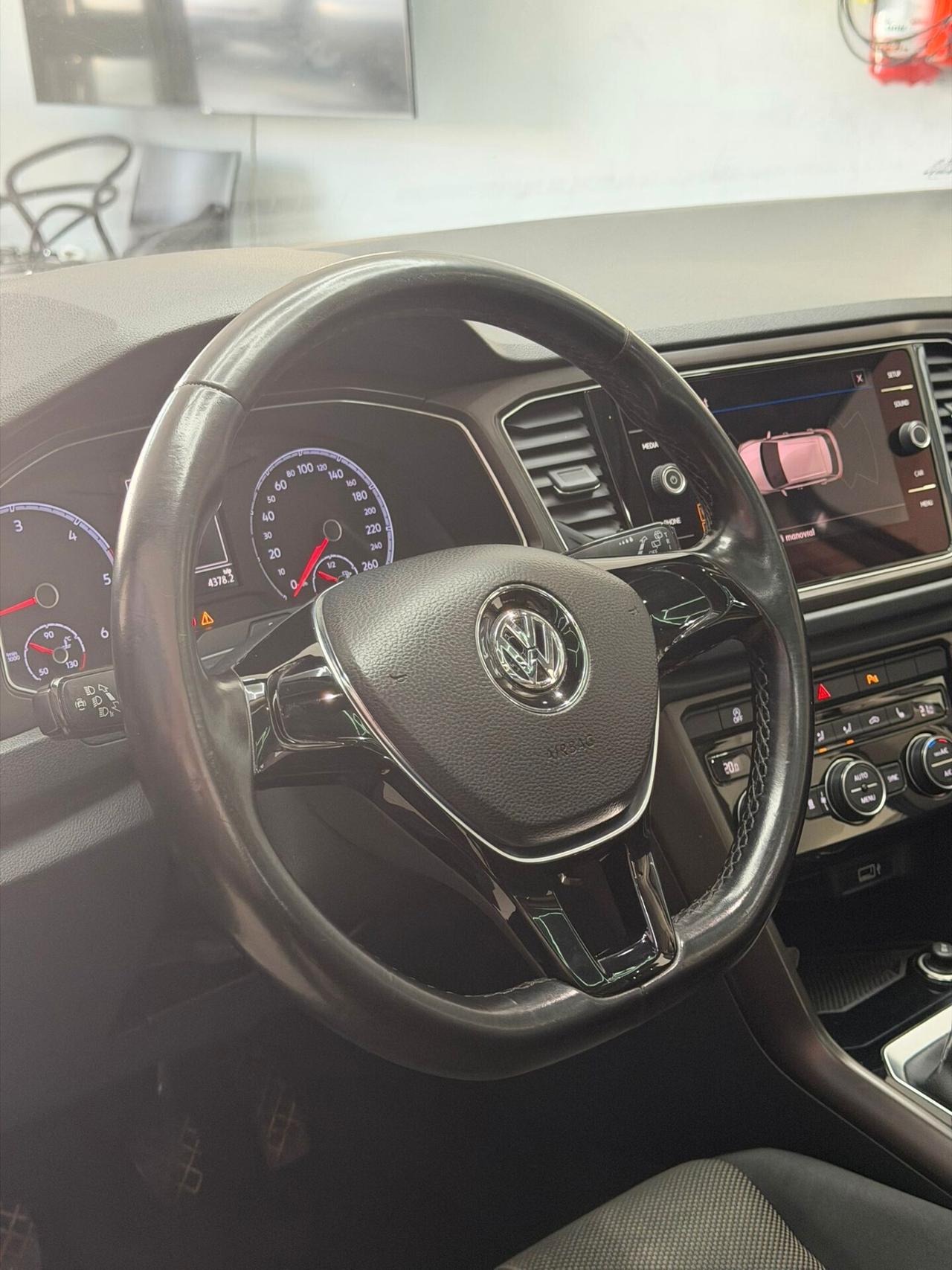 Volkswagen T-Roc 1.6 116CV TDI CON TETTUCCIO APRIBILE