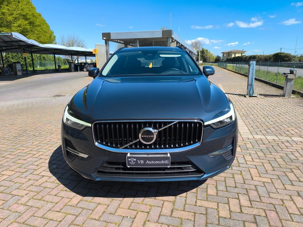Volvo XC 60 XC60 B4 (d) AWD Geartronic Momentum Pro