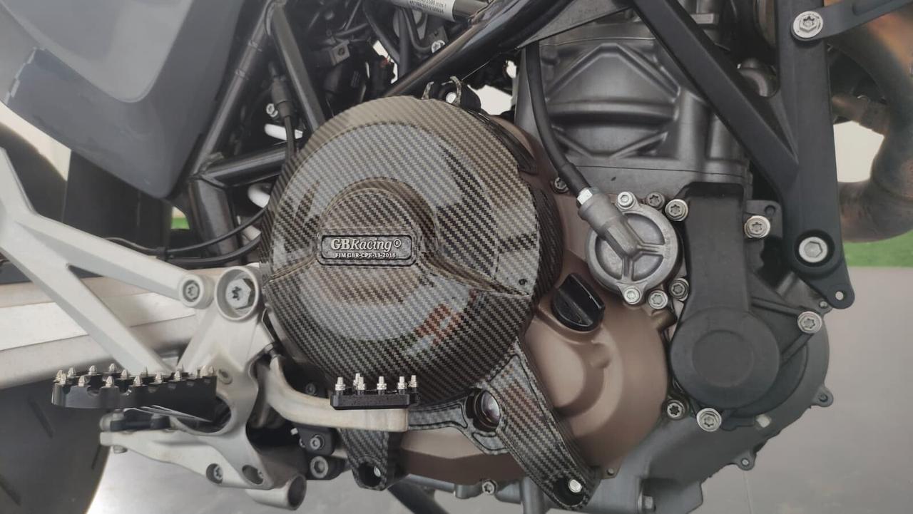 Husqvarna 701 Supermoto