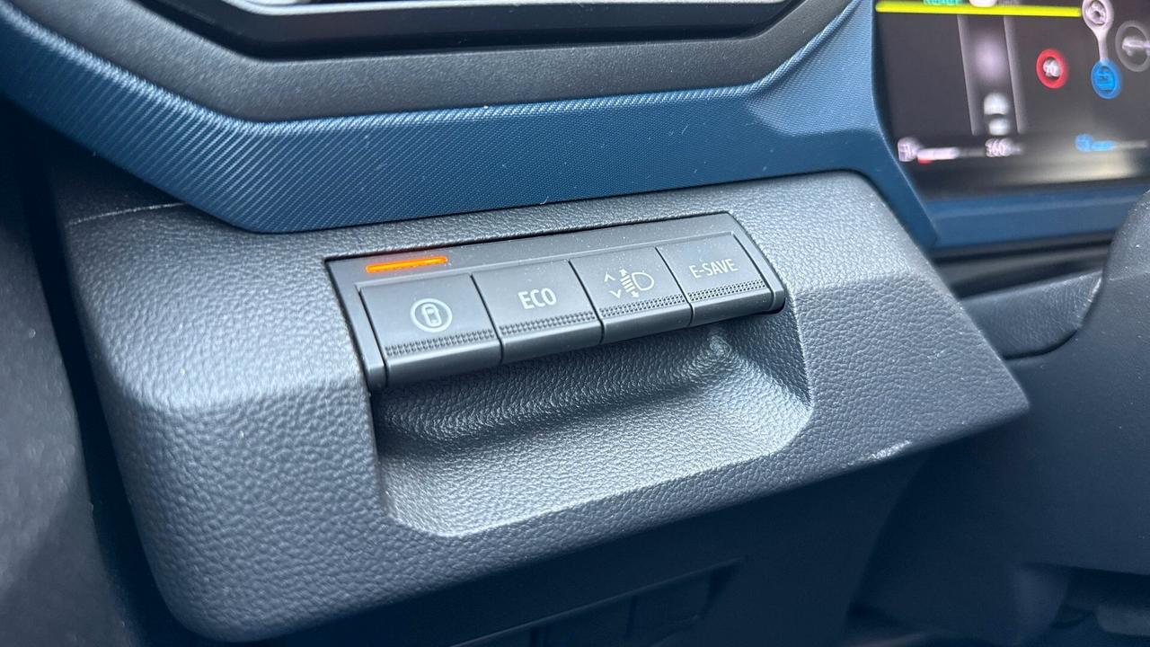 Dacia Duster Hybrid 140 CV Journey