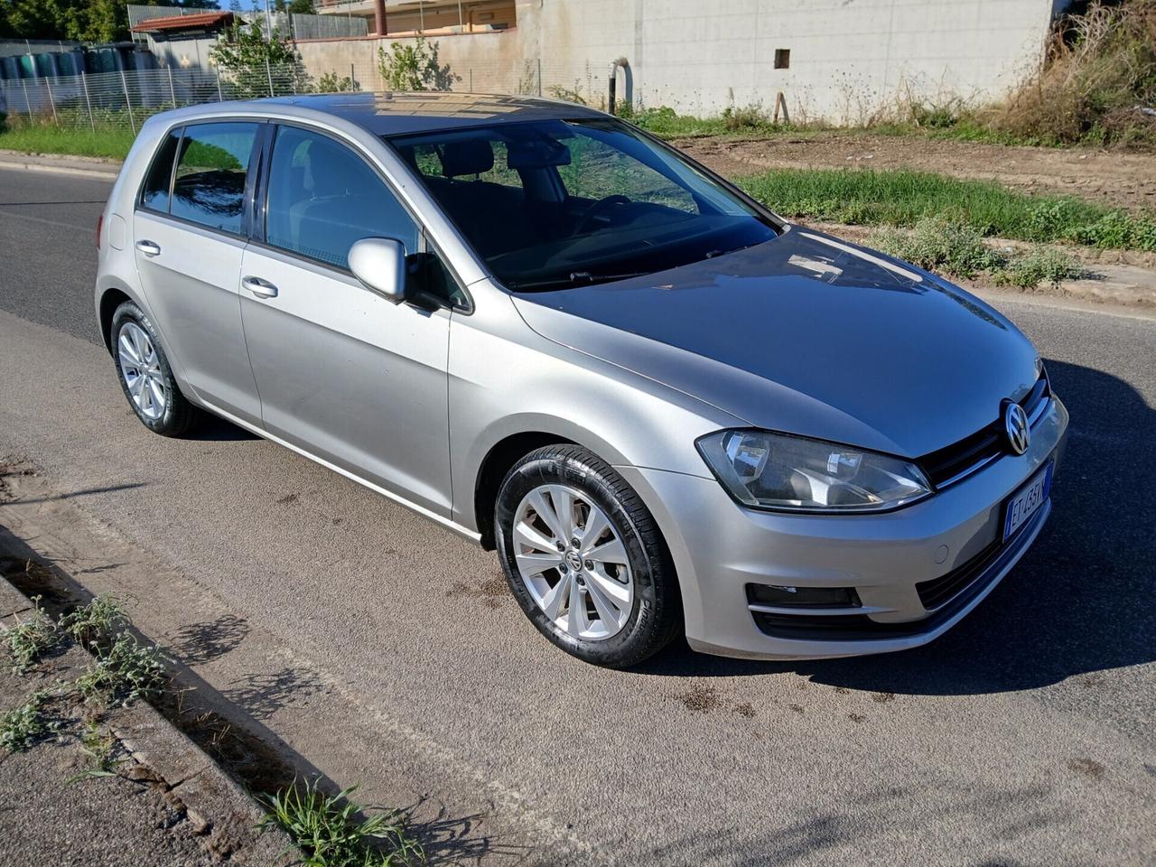 Volkswagen Golf 1.6 TDI 5p. Highline BlueMotion