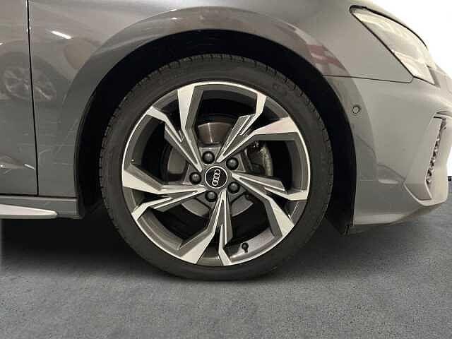 Audi A3 Sedan 30 TDI S tronic S line edition