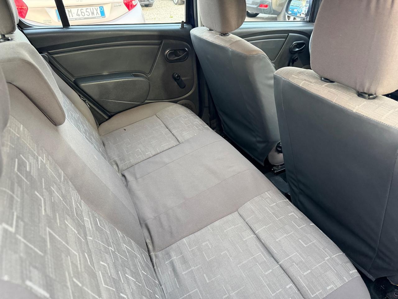 Dacia Sandero 1.4 gpl 2010