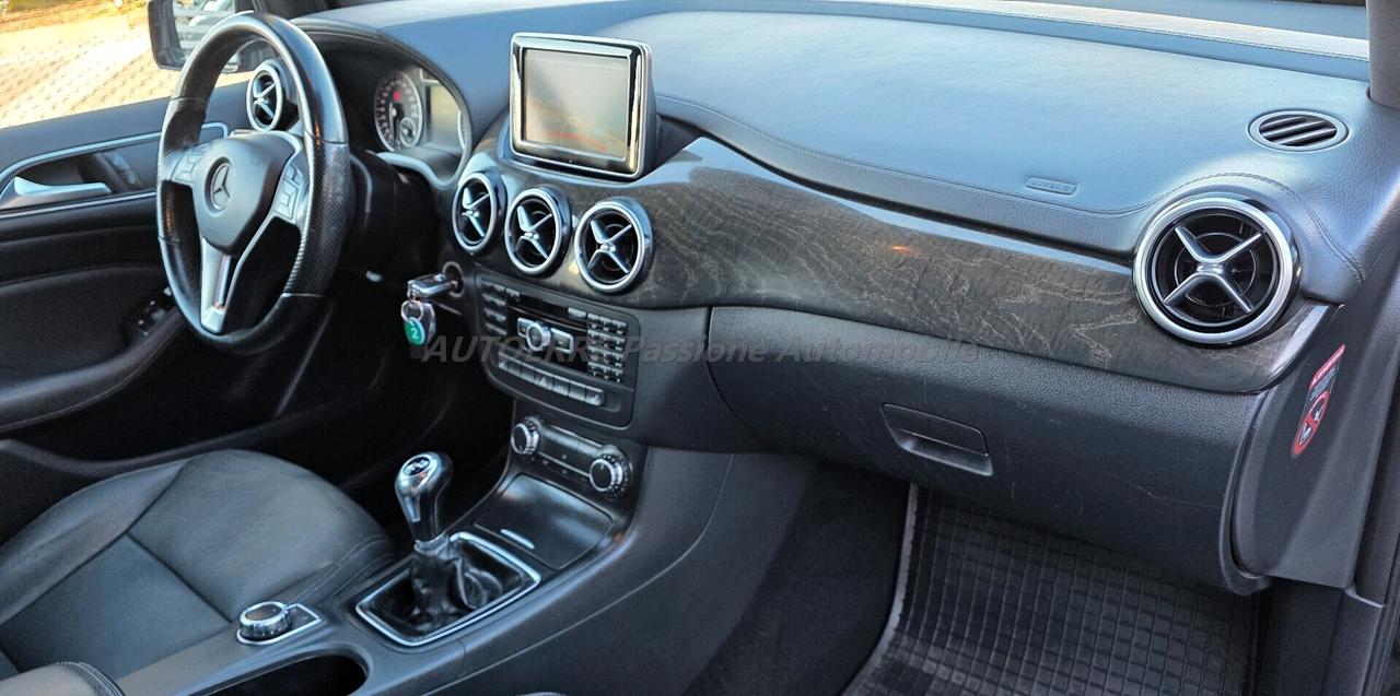 Mercedes-benz B 200 NGD Executive