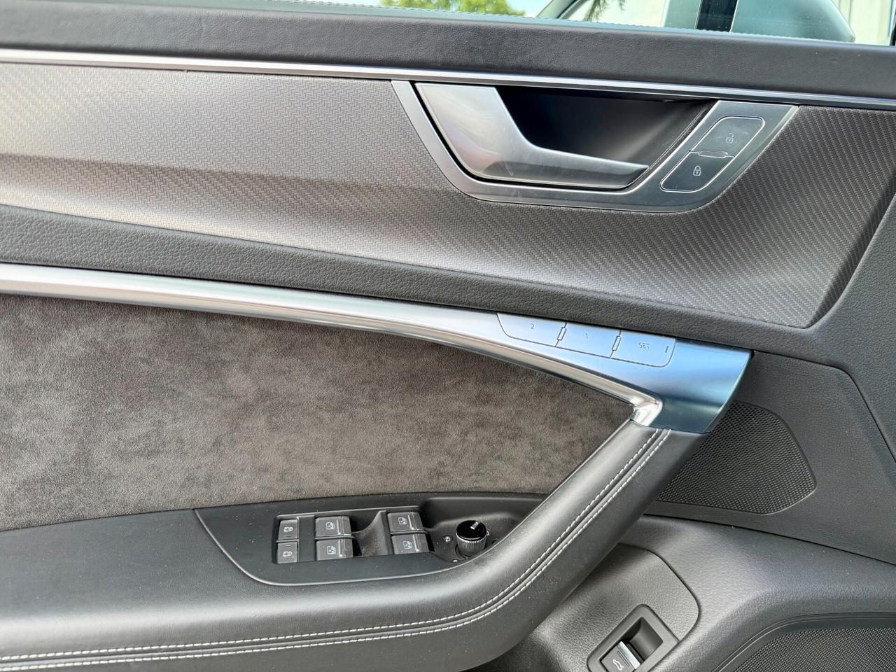Audi RS6 Avant 4.0 mhev quattro tiptronic 600cv CARBOCERAMICI