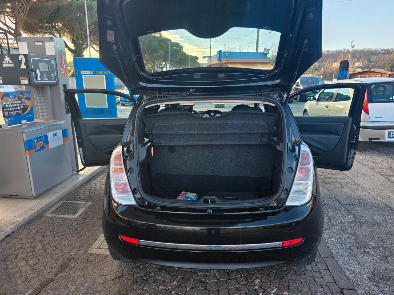 Lancia Ypsilon 1.2 Modamilano con 168.000km