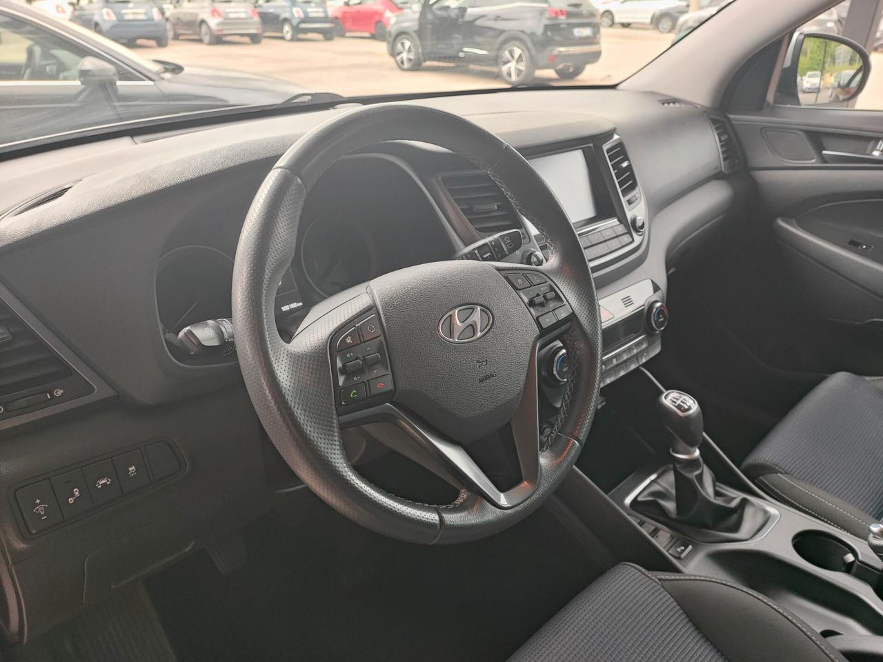 Hyundai Tucson 1.7 CRDi Sound Edition