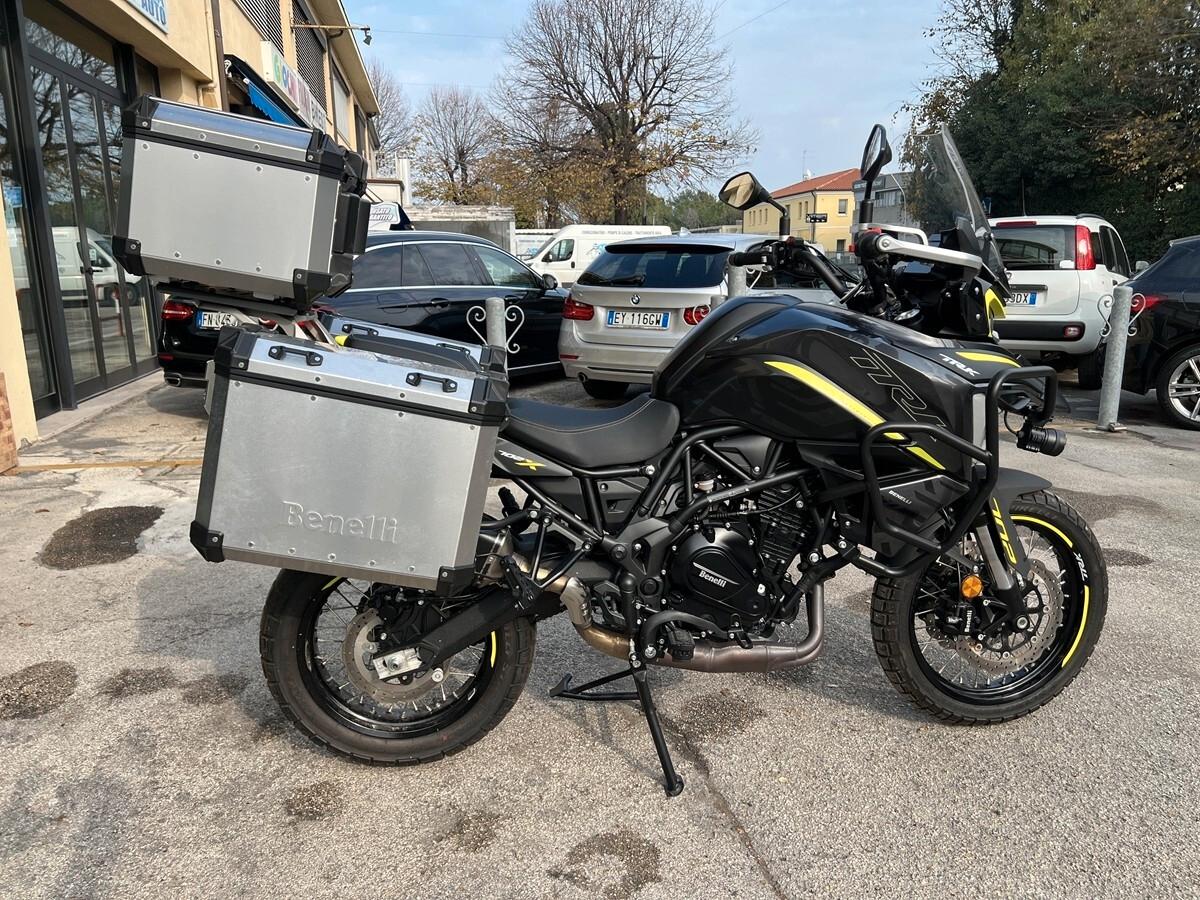 Benelli TRK 702 x