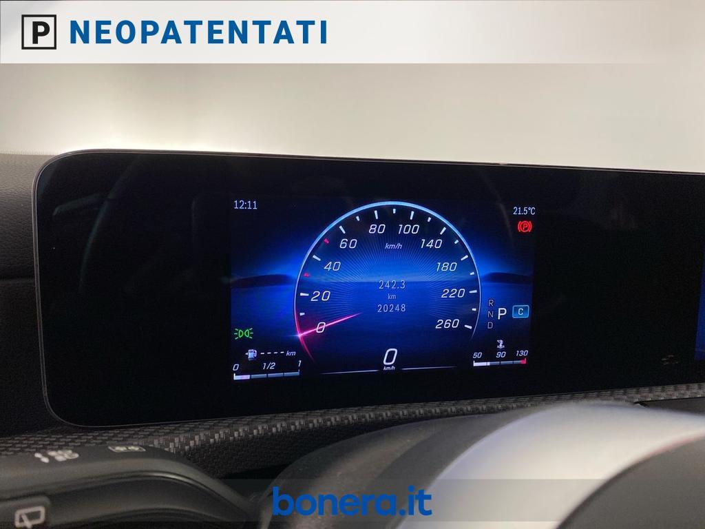 Mercedes CLA Shooting Brake 180 D Advanced 8G-DCT