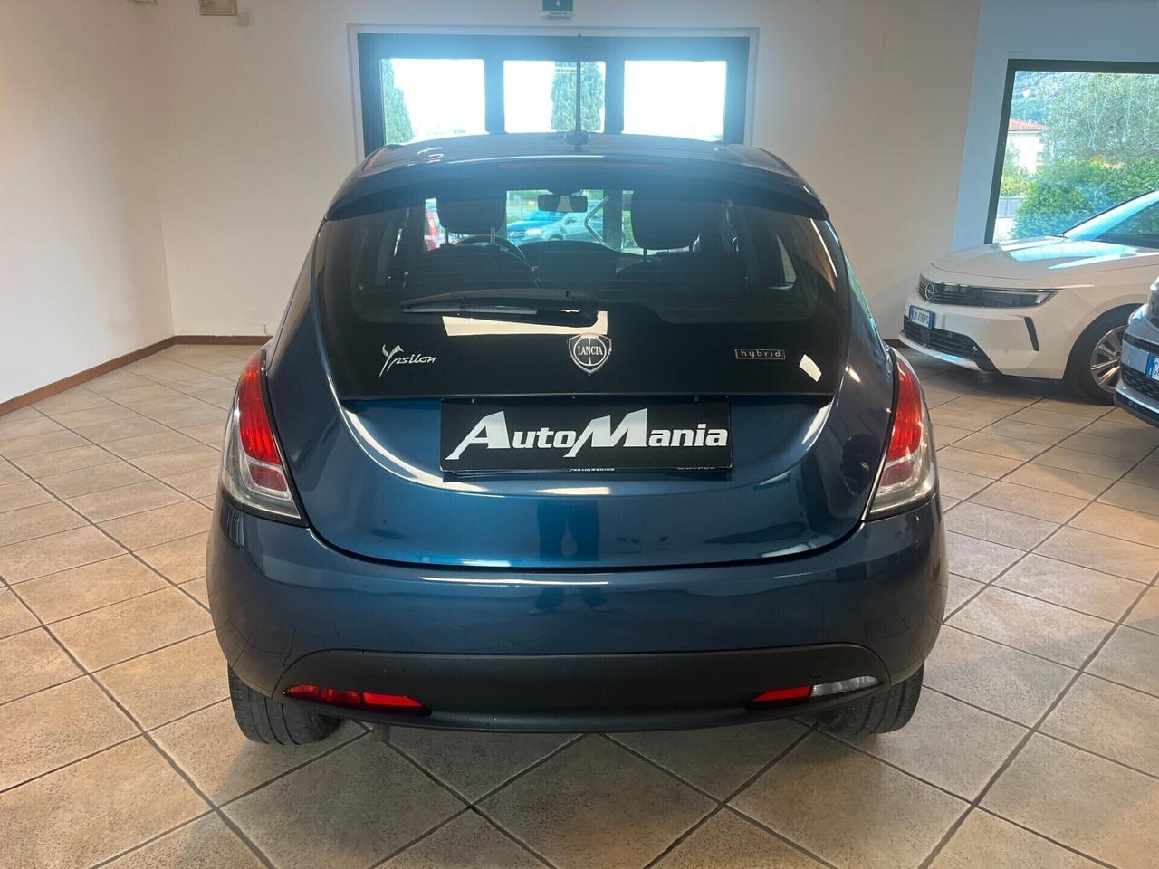Lancia Ypsilon 1.0 FireFly 5 porte S&S Hybrid Silver Plus