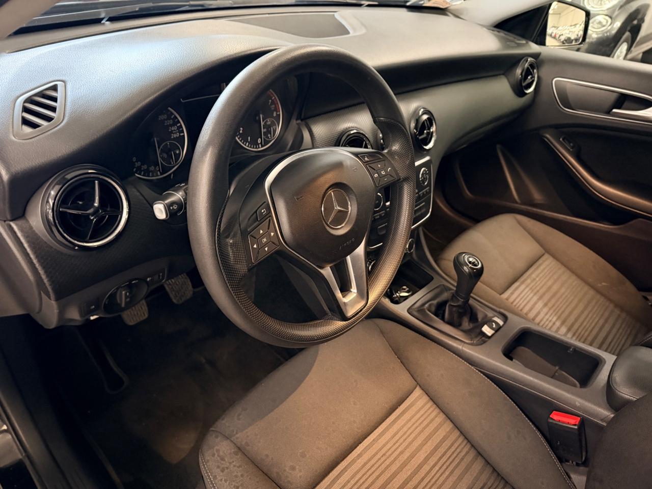 Mercedes-benz A 180 Premium