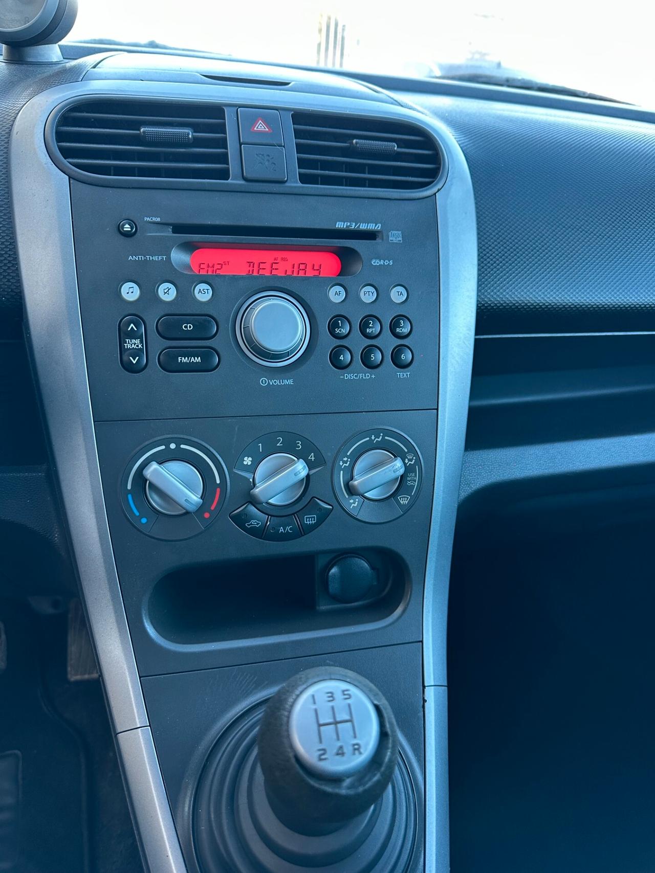 Suzuki Splash 1.2 Benz GLS Style 2012 Garantita