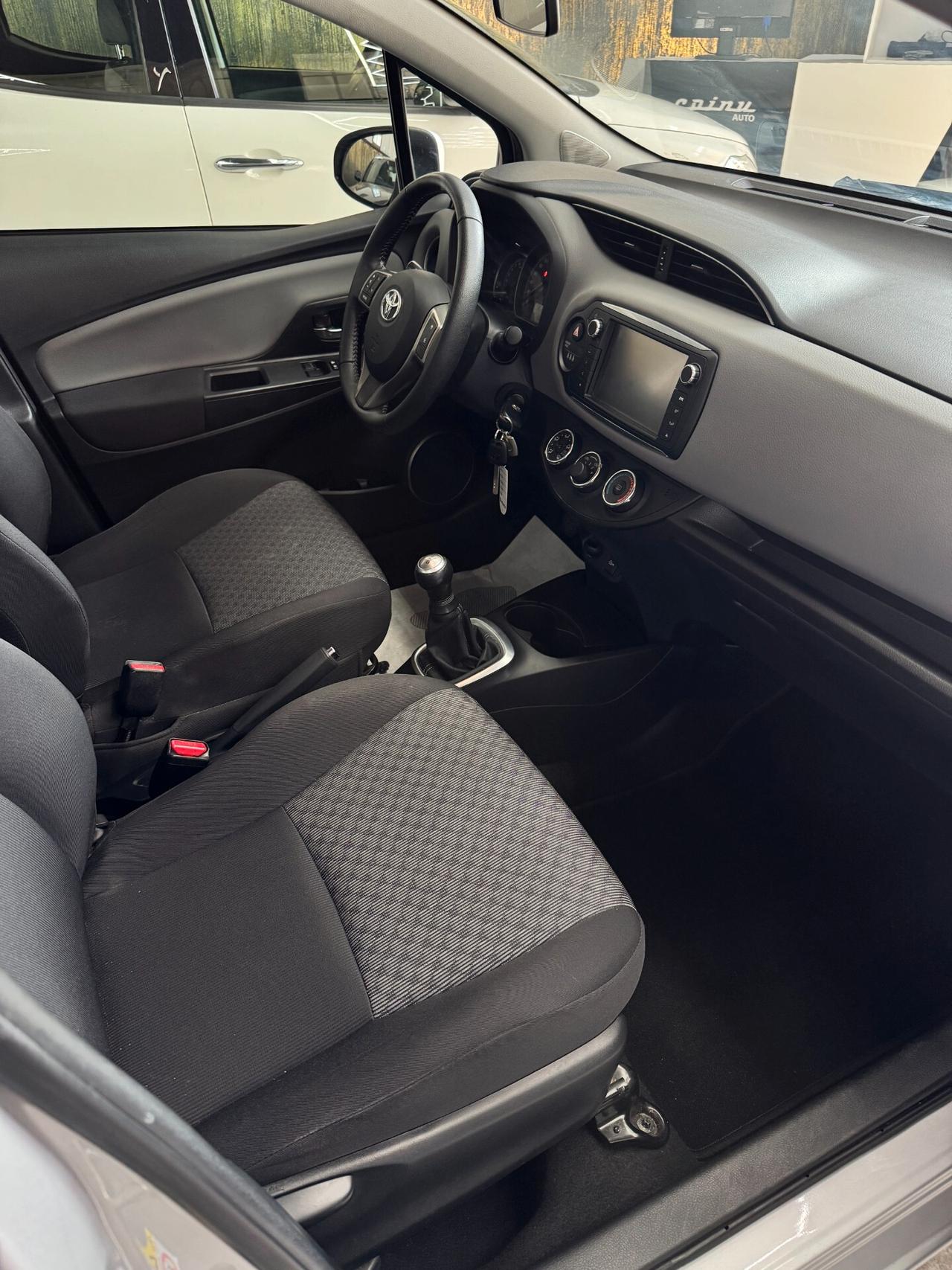 Toyota Yaris 1.0 5 porte Active