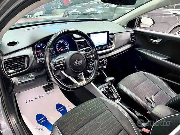 Kia Stonic 1.0 T-GDi 120 CV MHEV DCT GT Line