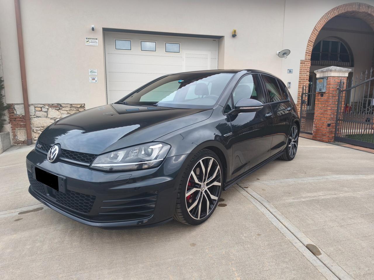 Volkswagen Golf GTD 2.0 TDI DSG 5p. BlueMotion Technology