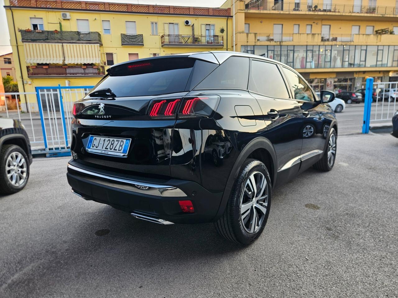 Peugeot 3008 BlueHDi 130 S&S EAT8 Allure