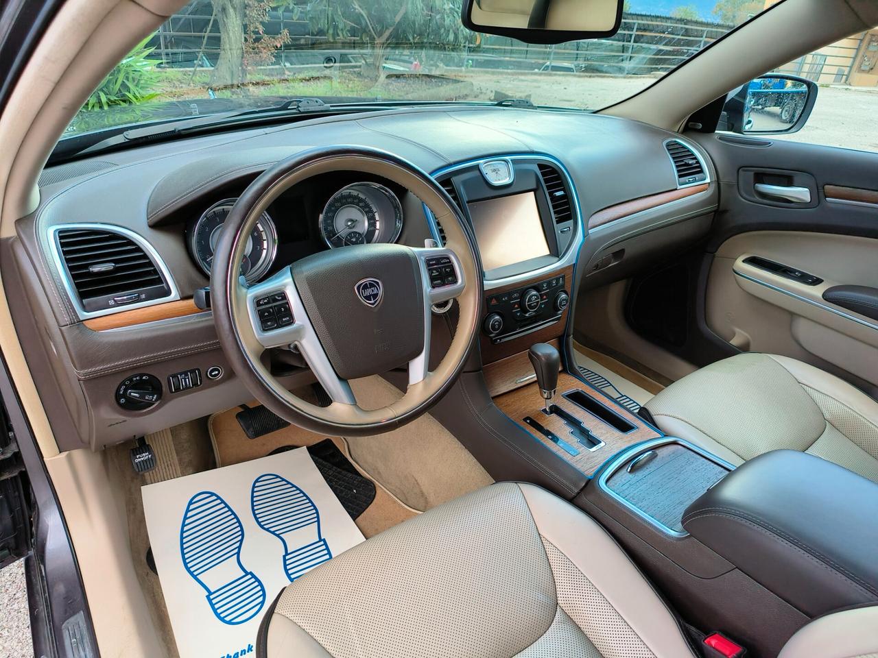 Lancia Thema 3.0 V6 Multijet II 239 CV Platinum