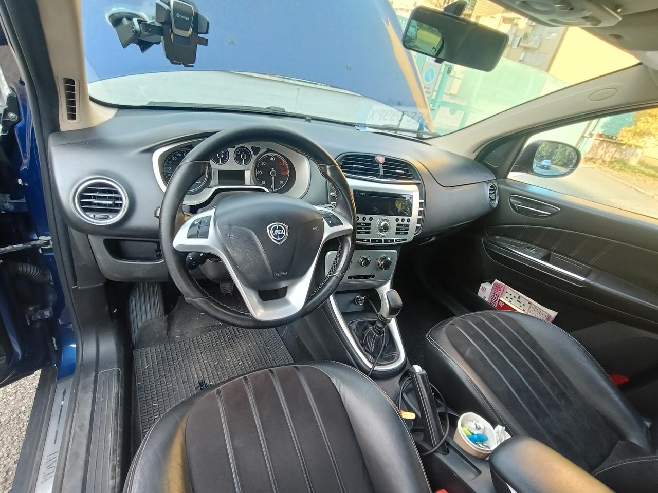 Lancia Delta 1.6 MJT DPF Platino