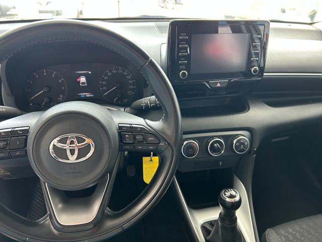 TOYOTA Yaris 1.0 5 porte Active