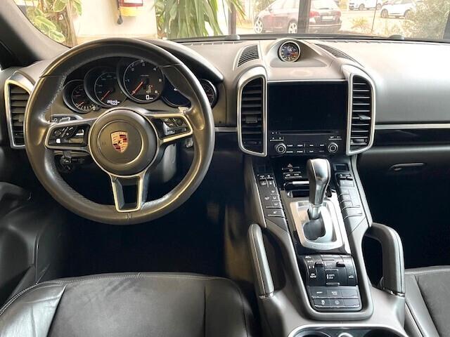 Porsche Cayenne 3.0 Diesel Platinum Edition