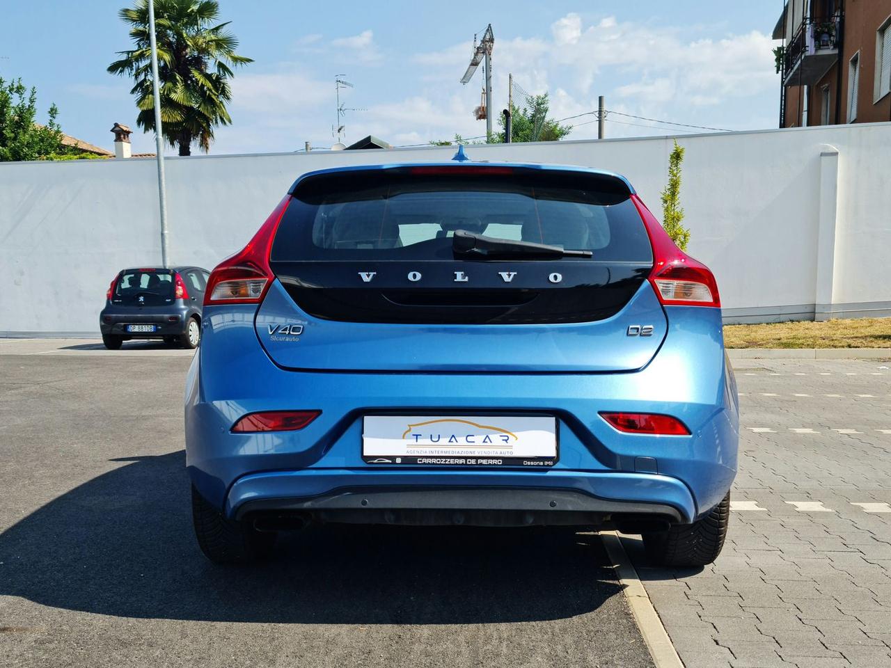 Volvo V40 KINETIC #6087