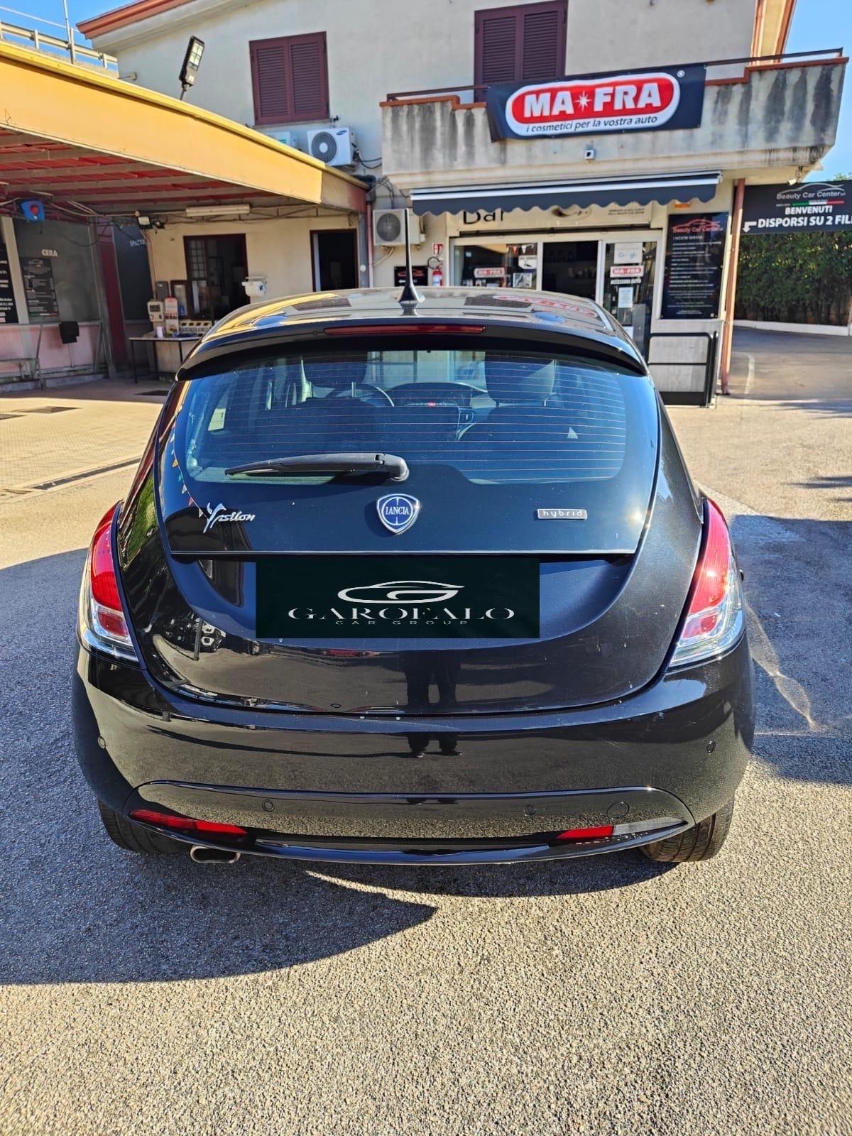 Lancia Ypsilon 1.0 FireFly 5 porte S&S Hybrid Ecochic Gold