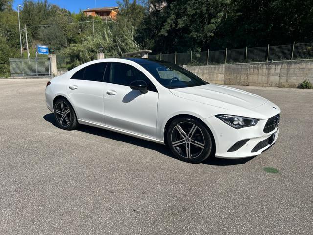 MERCEDES-BENZ CLA 180 Spot CLA 180 D