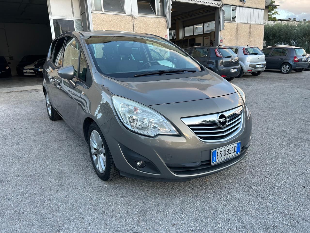 Opel Meriva 1.3 CDTI 95CV ecoFLEX Cosmo