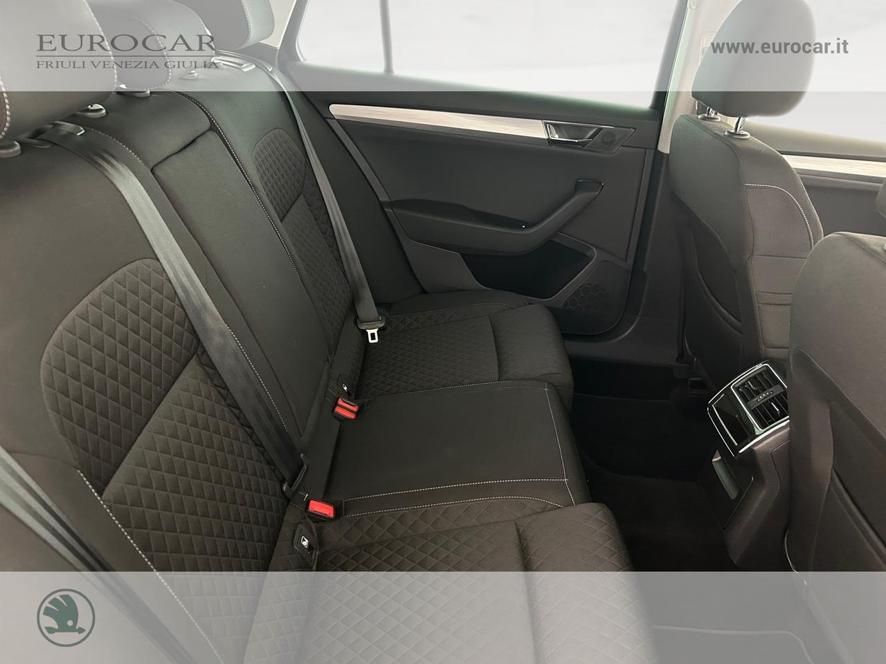 Skoda Superb wagon 2.0 tdi evo executive 150cv dsg