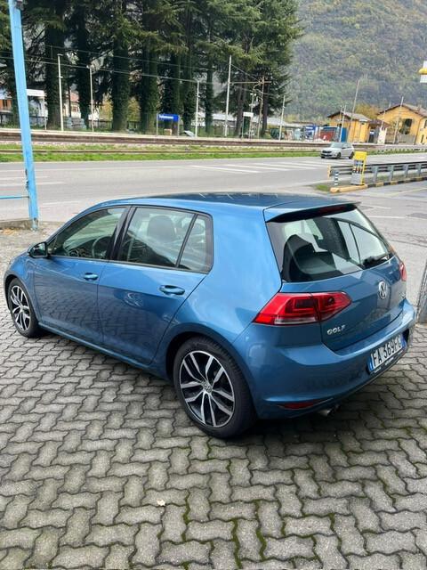 Volkswagen Golf 2.0 TDI 5p. Highline BlueMotion Technology