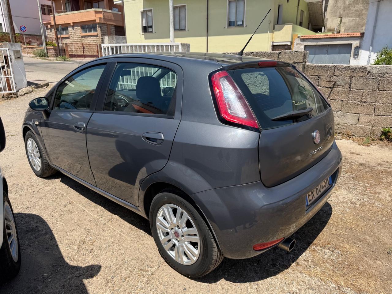Fiat Punto 1.3 MJT II S&S 95 CV 5 porte Easy