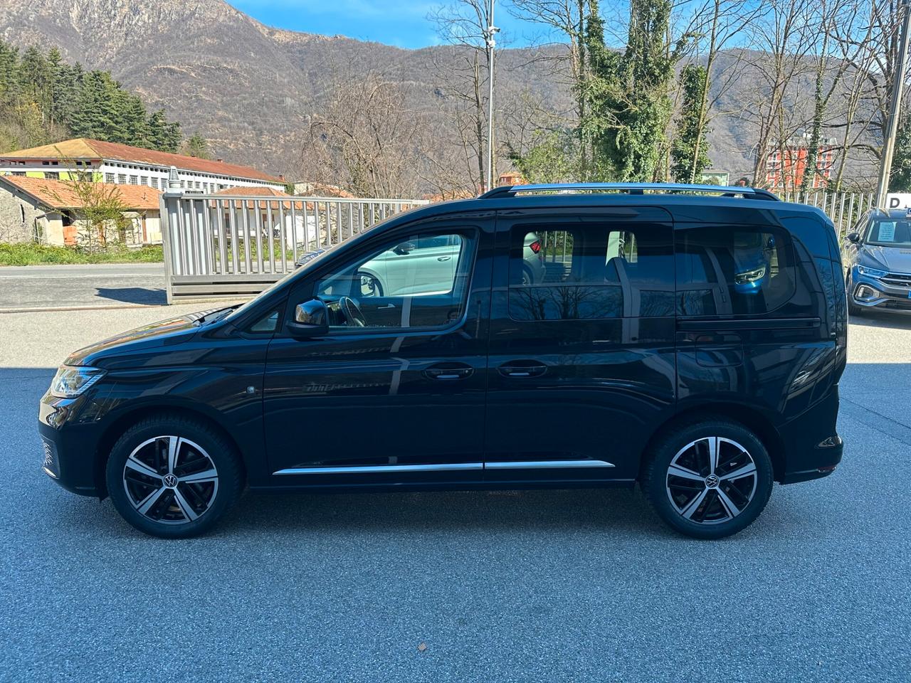 Volkswagen Caddy 2.0 TDI 122 CV DSG Style