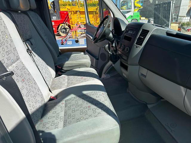 VOLKSWAGEN Crafter 35 2.5 TDI 136CV PL-TA Kombi