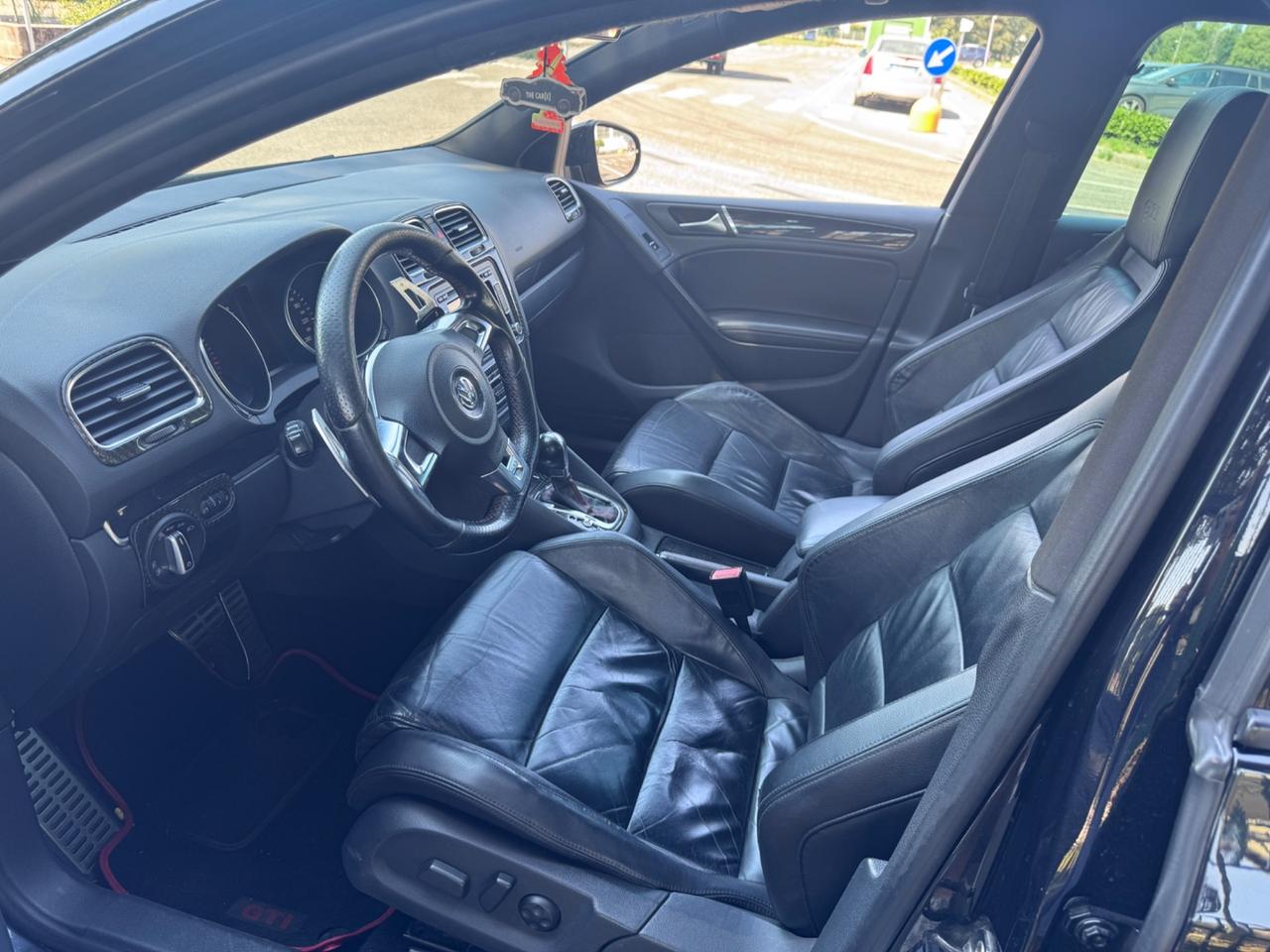 Volkswagen Golf GTI 2.0 TSI DSG 5p. 350cv