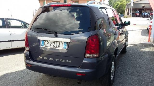 SSANGYONG REXTON 2.7 XDi cat Plus