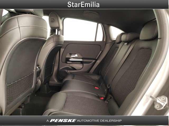 Mercedes-Benz GLA 200 GLA 200 d Automatic Sport