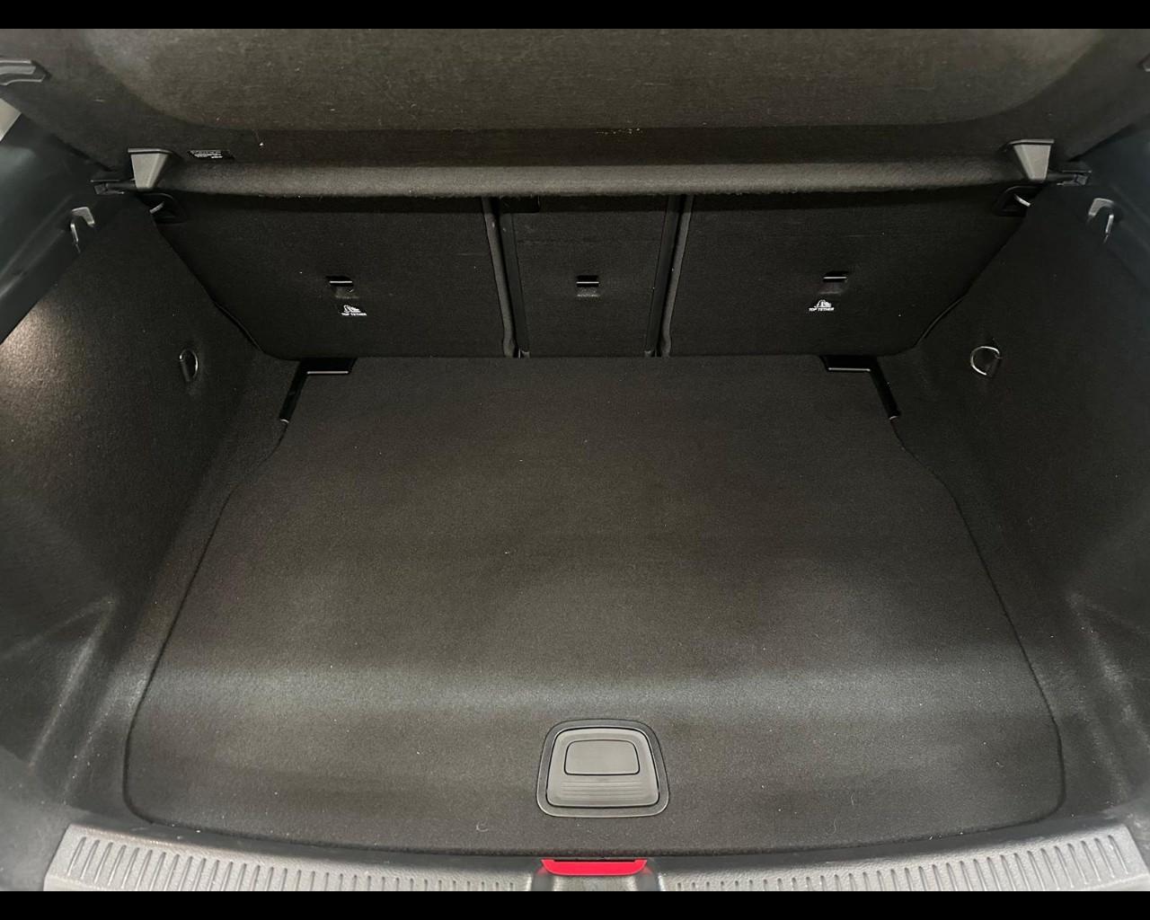 Mercedes-Benz Classe A (W177) - A 180 d Automatic Sport