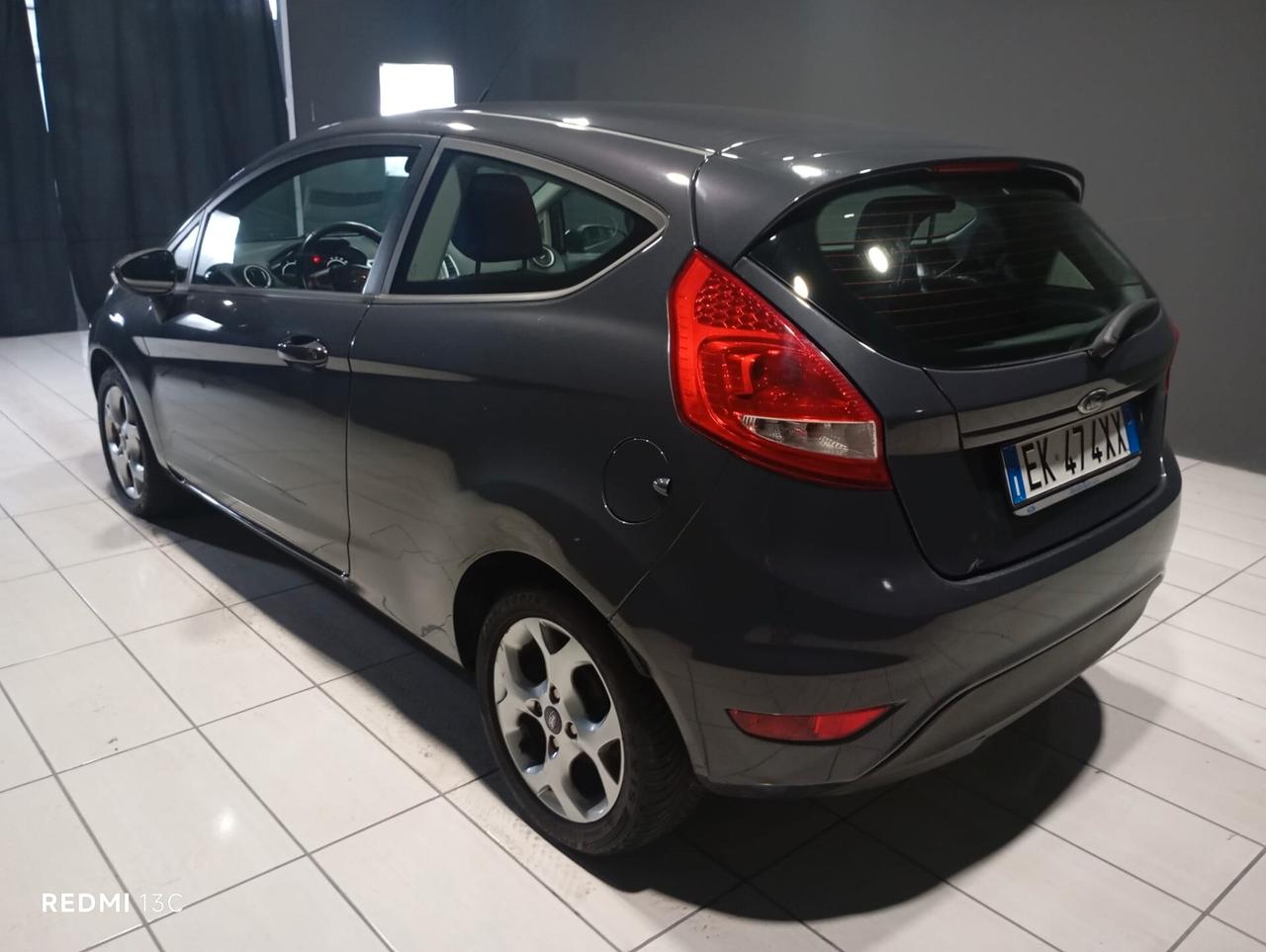 FORD FIESTA DEL 2012 BENZINA 130,000 KM