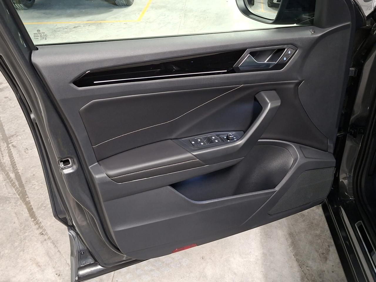 Volkswagen T-Roc 2.0 TDI SCR 116CV R-Line Plus Km.0