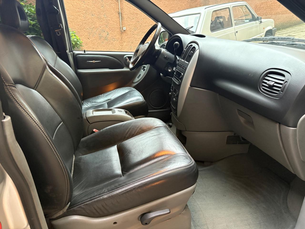 Chrysler Voyager Grand 2.8 CRD Limited UNICO PROPRIETARIO