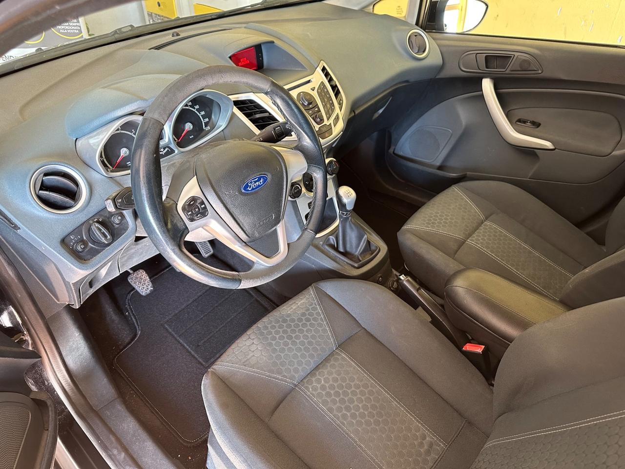 Ford Fiesta 1.4benz.+GPL 153.000km