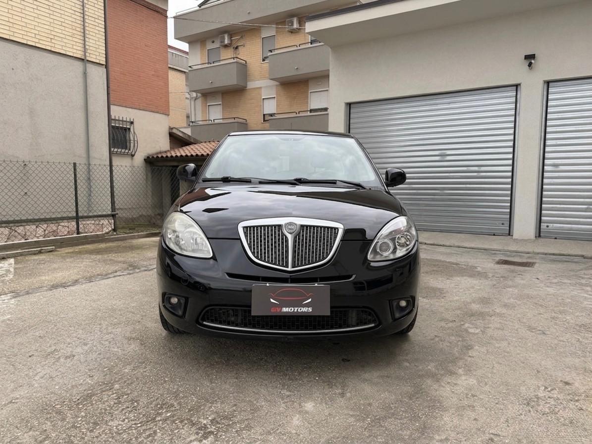 Lancia Ypsilon 1.2 69 CV 2011