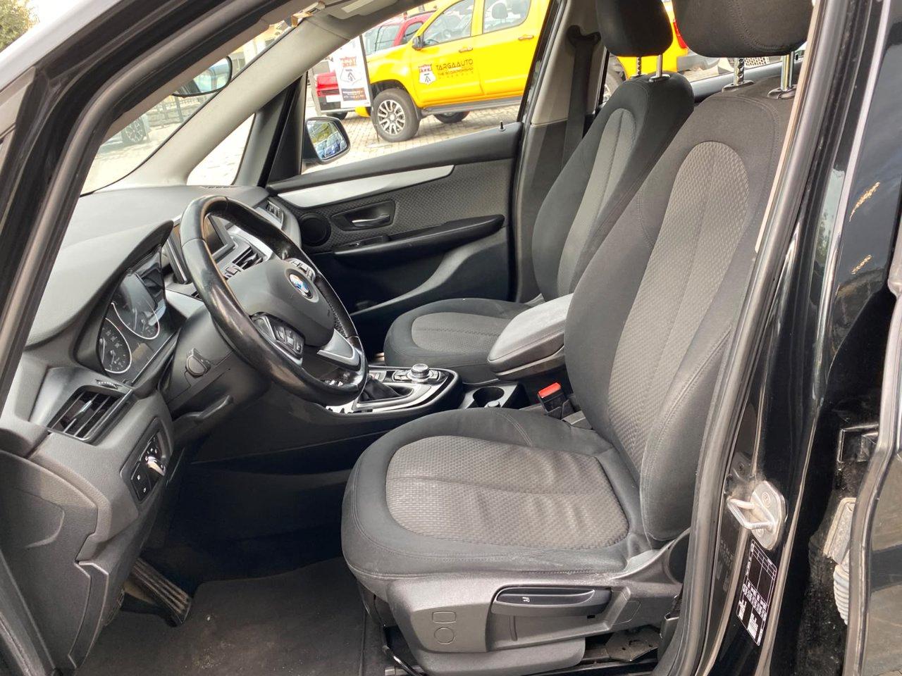 BMW 218 d Active Tourer auto