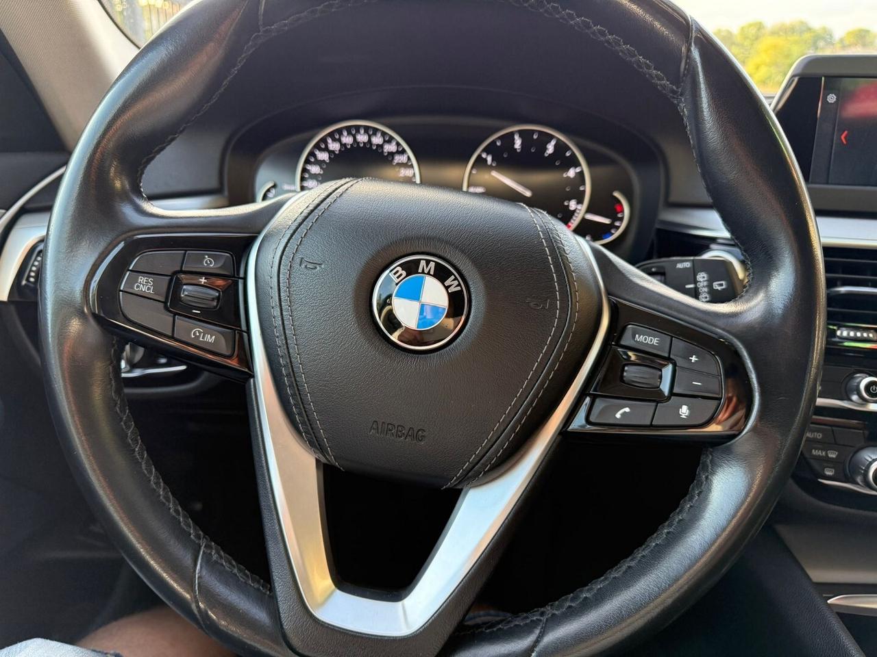 BMW SERIE 5 530D XDRIVE