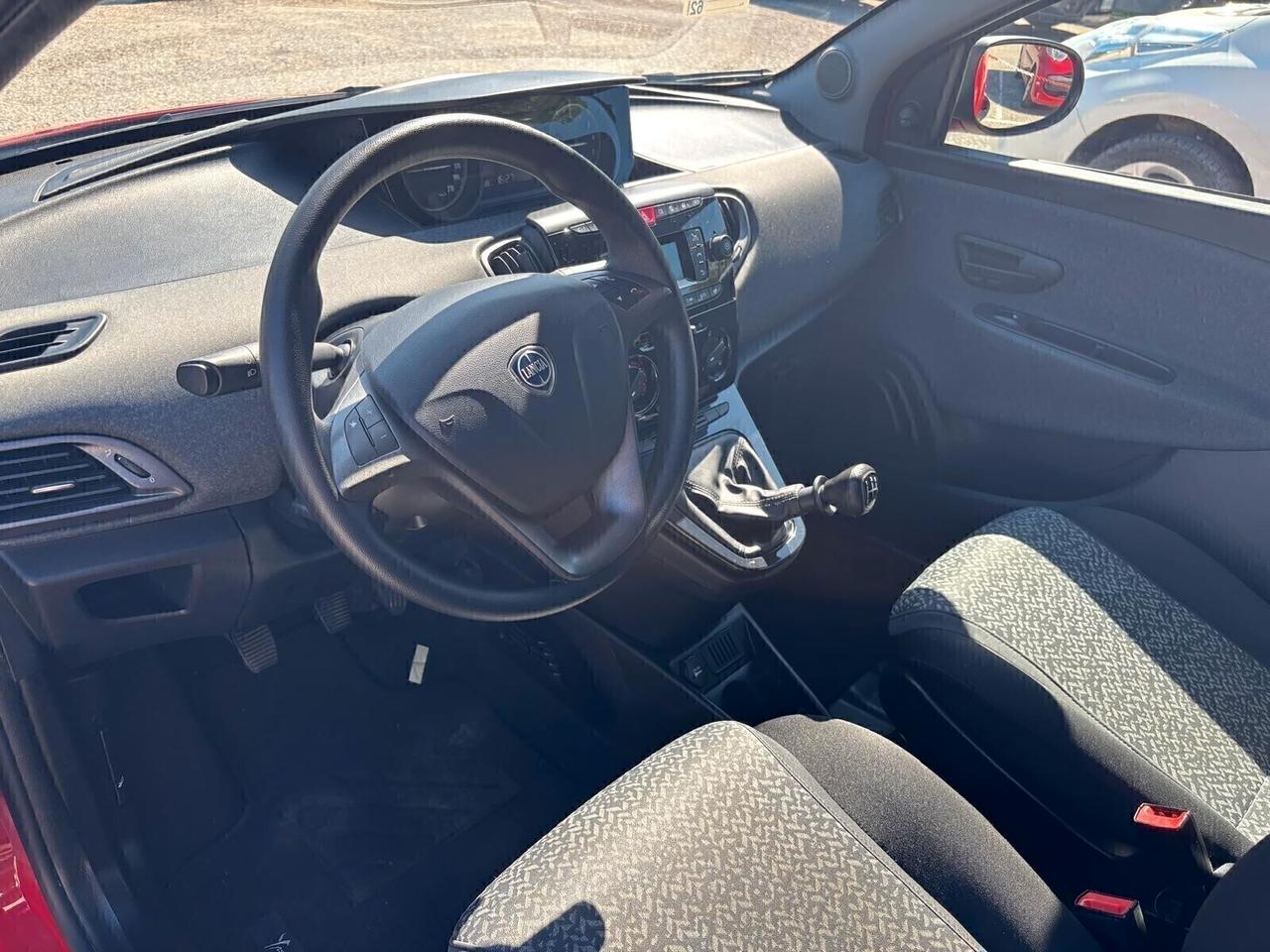 Lancia Ypsilon 1.2 5 porte - 2019