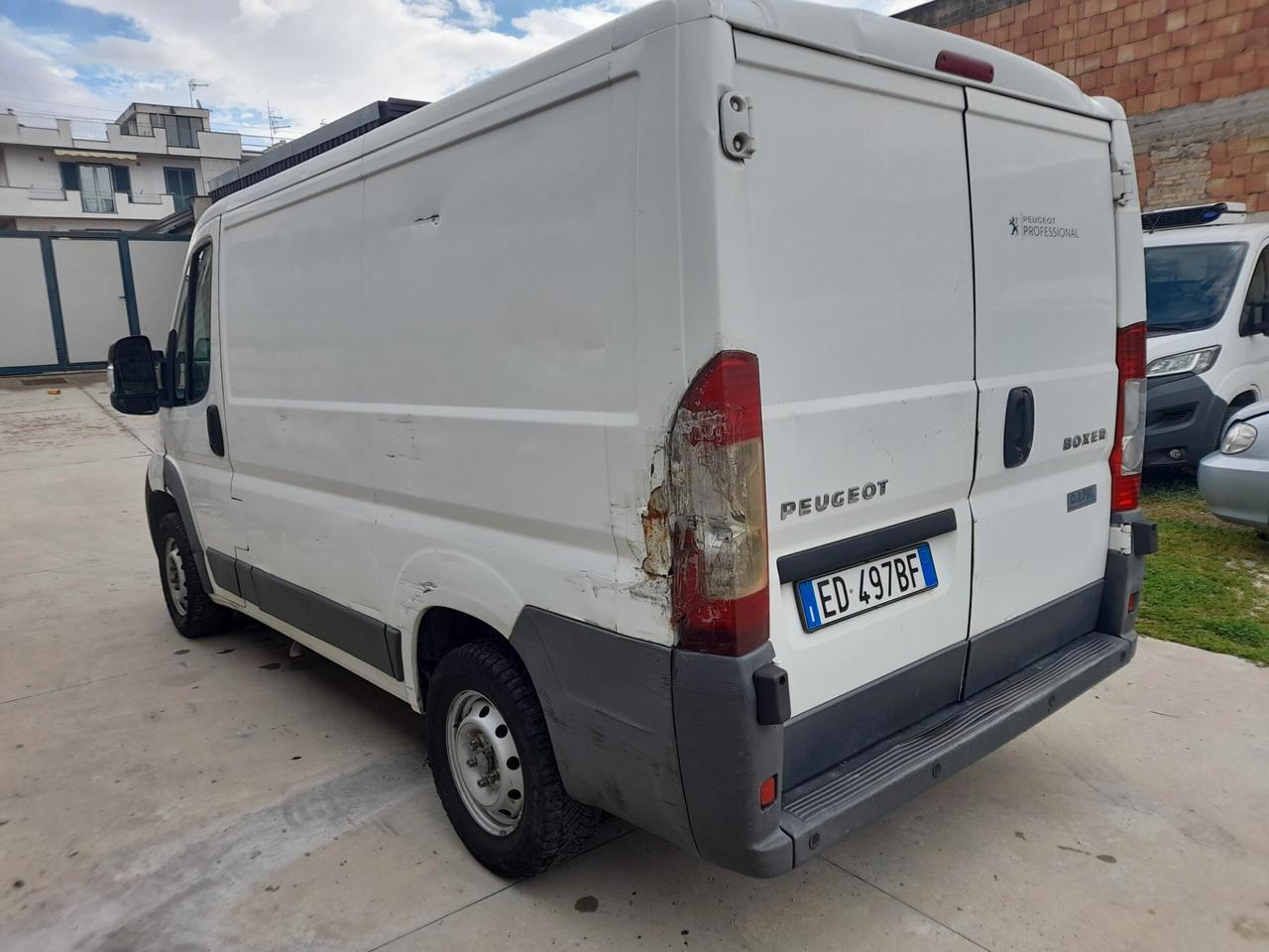 peugeot boxer 2.2 gasolio 120 cv anno 2010