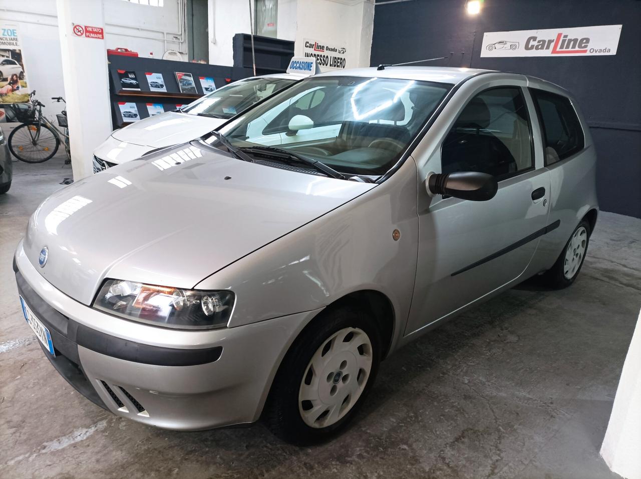 Fiat Punto 1.2i 16V (IN TRATTATIVA)