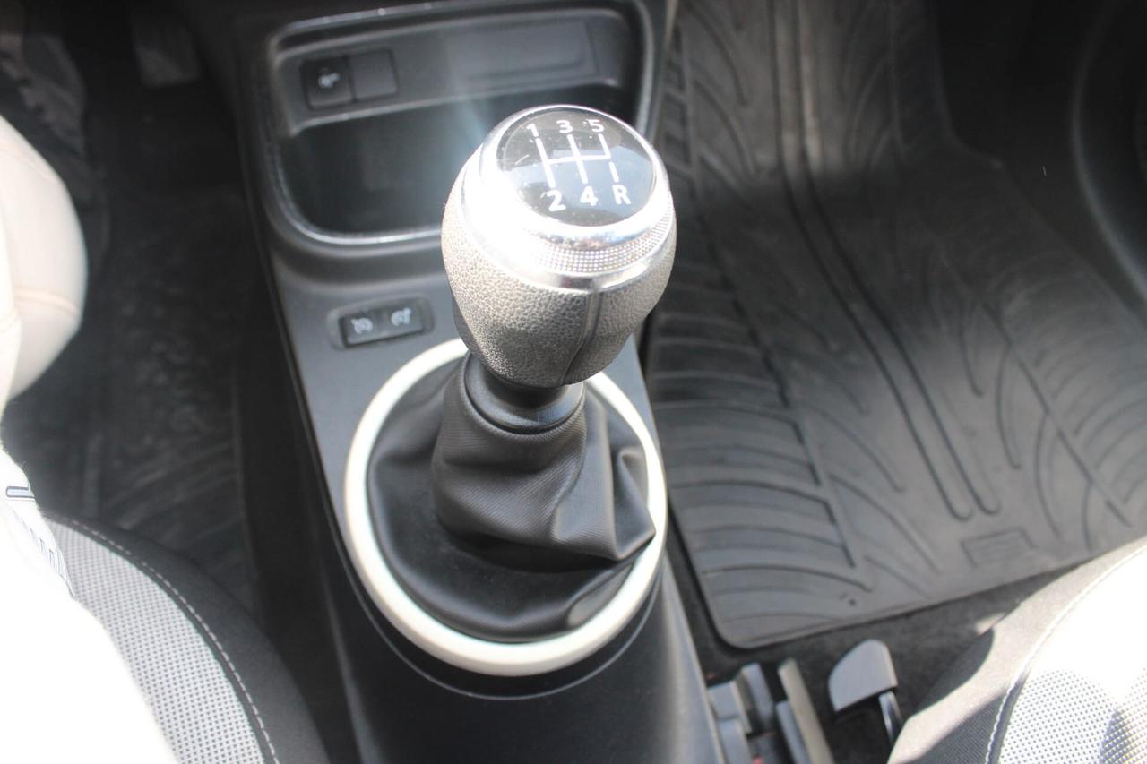 Renault Twingo SCe EDC La Parisienne