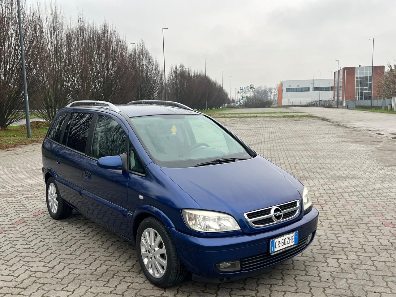Opel Zafira 2.0 16V DTI cat Elegance